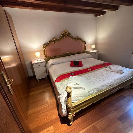 1 Ca'Del Traghetto Family Apartment Venice Exterior photo
