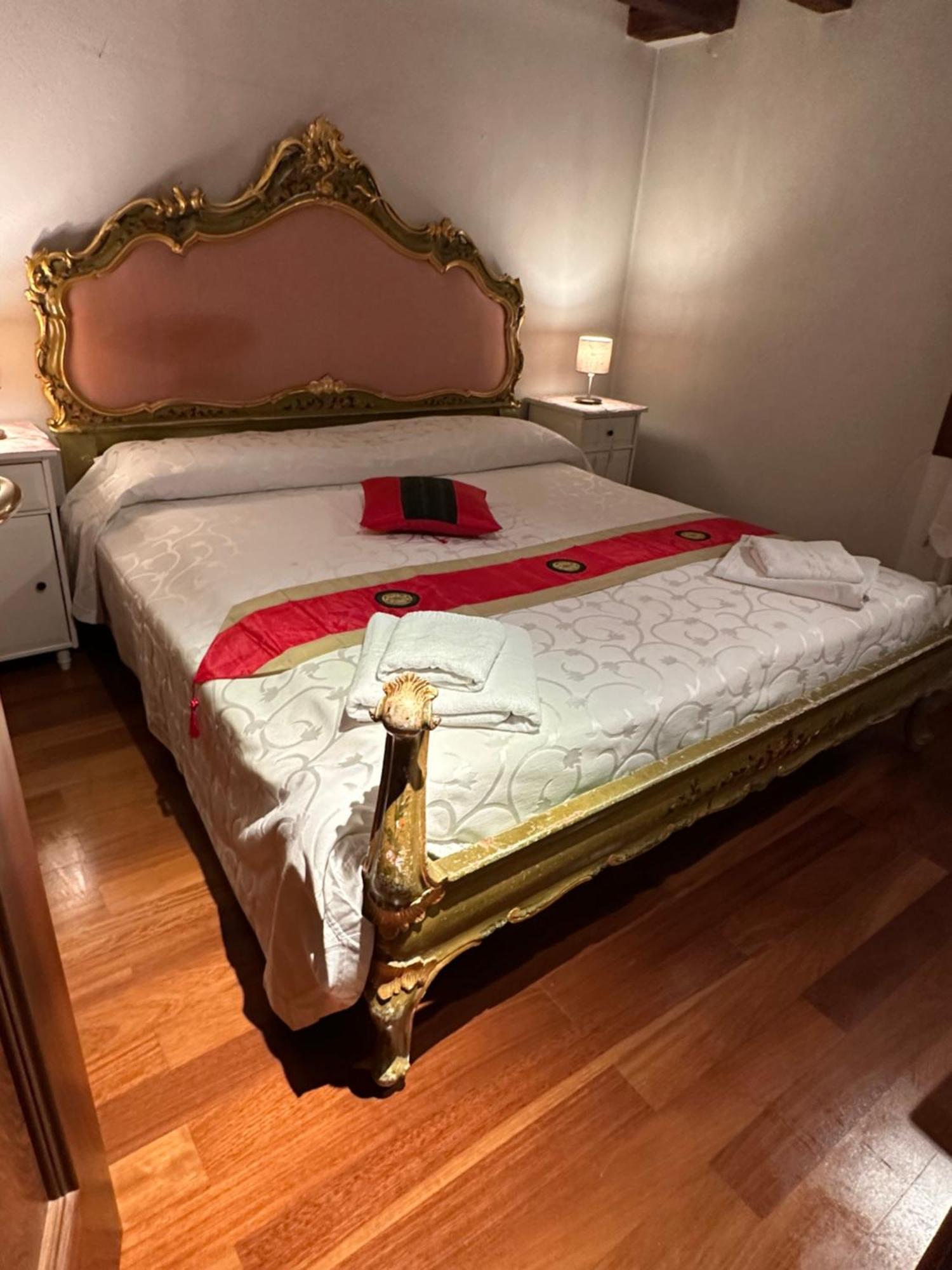 1 Ca'Del Traghetto Family Apartment Venice Exterior photo